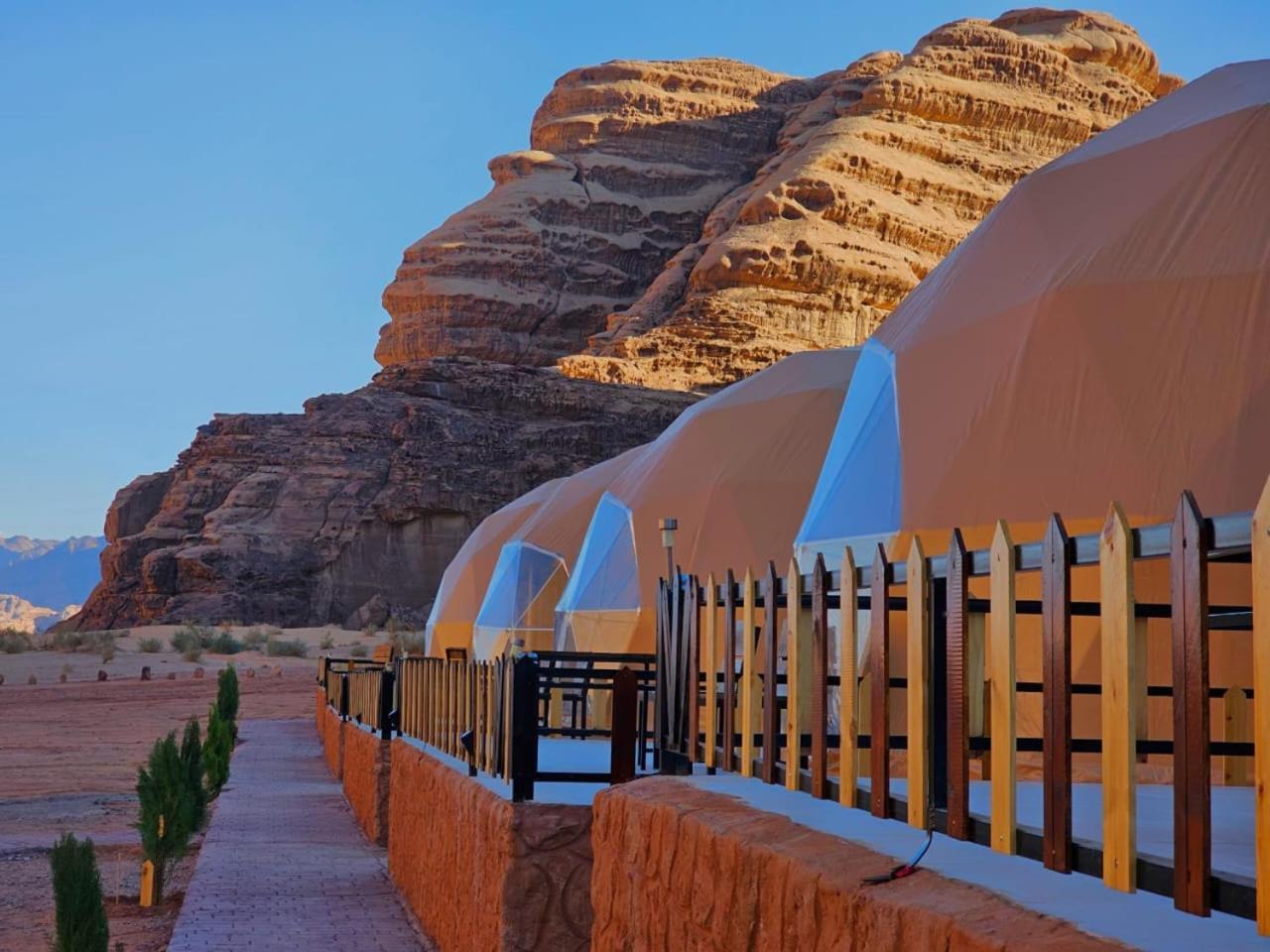 Wadi Rum Magic Nature Camp מראה חיצוני תמונה