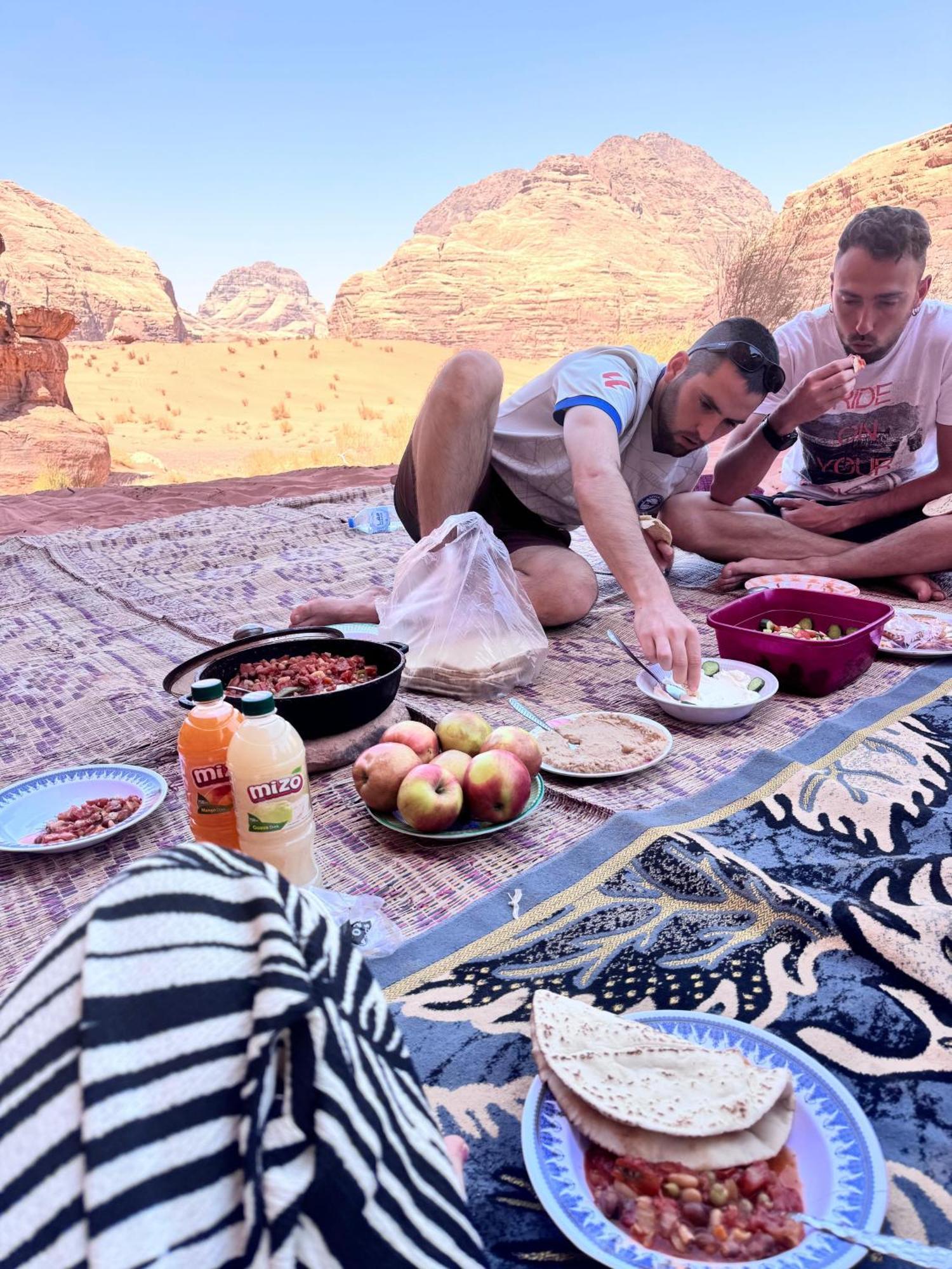 Wadi Rum Magic Nature Camp מראה חיצוני תמונה